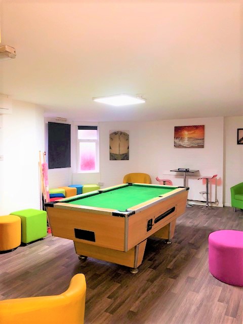 NEWPORT ROAD, STUDENT EN-SUITE ROOMS