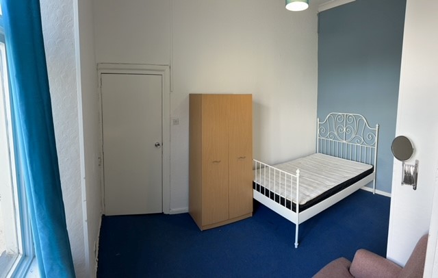 Newport Road – EN-SUITE ROOM