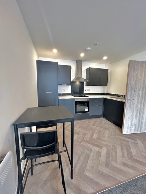 1 Bedroom Apartment – Richmond Road