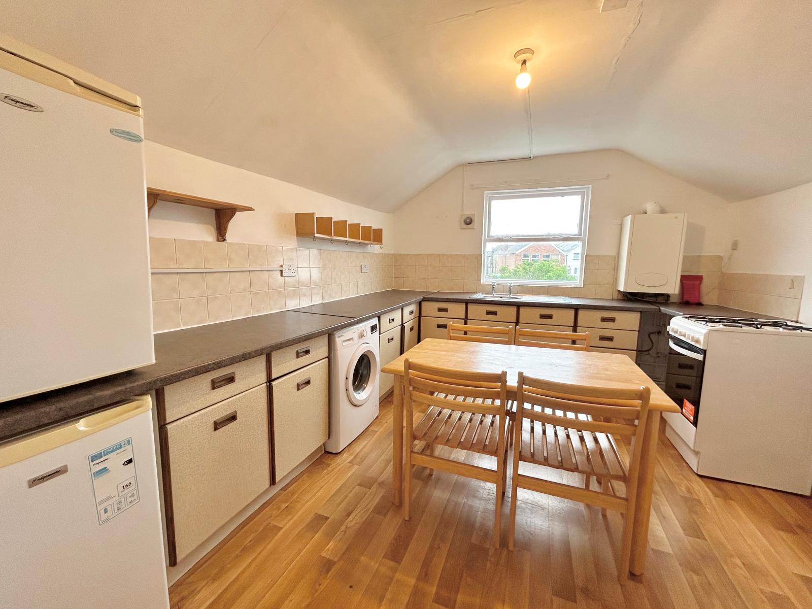 1 Bedroom Apartment – Richmond Road