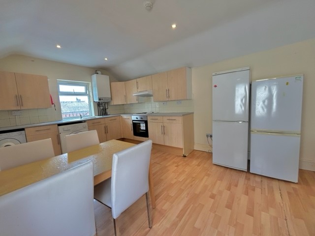 4 Bedroom Student Home – Woodville Road