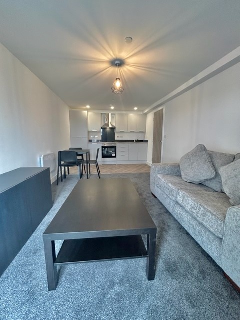 3 Bedroom Duplex Apartment – Richmond Road