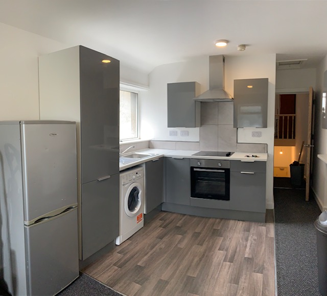 3 Bedroom Student Home – Woodville Road