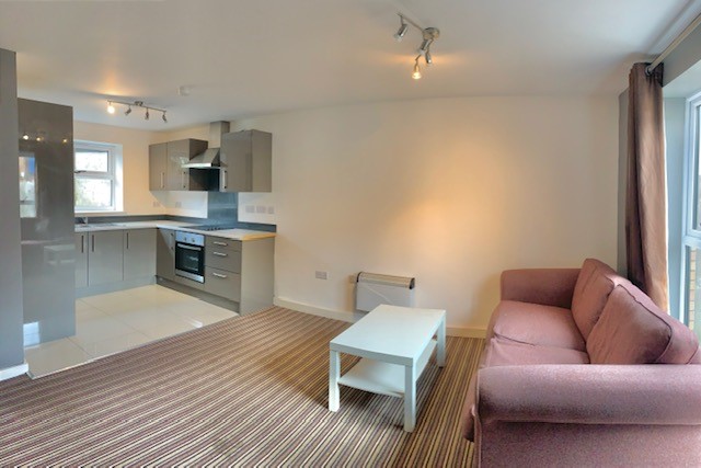 1 Bedroom Apartment – Richmond Road