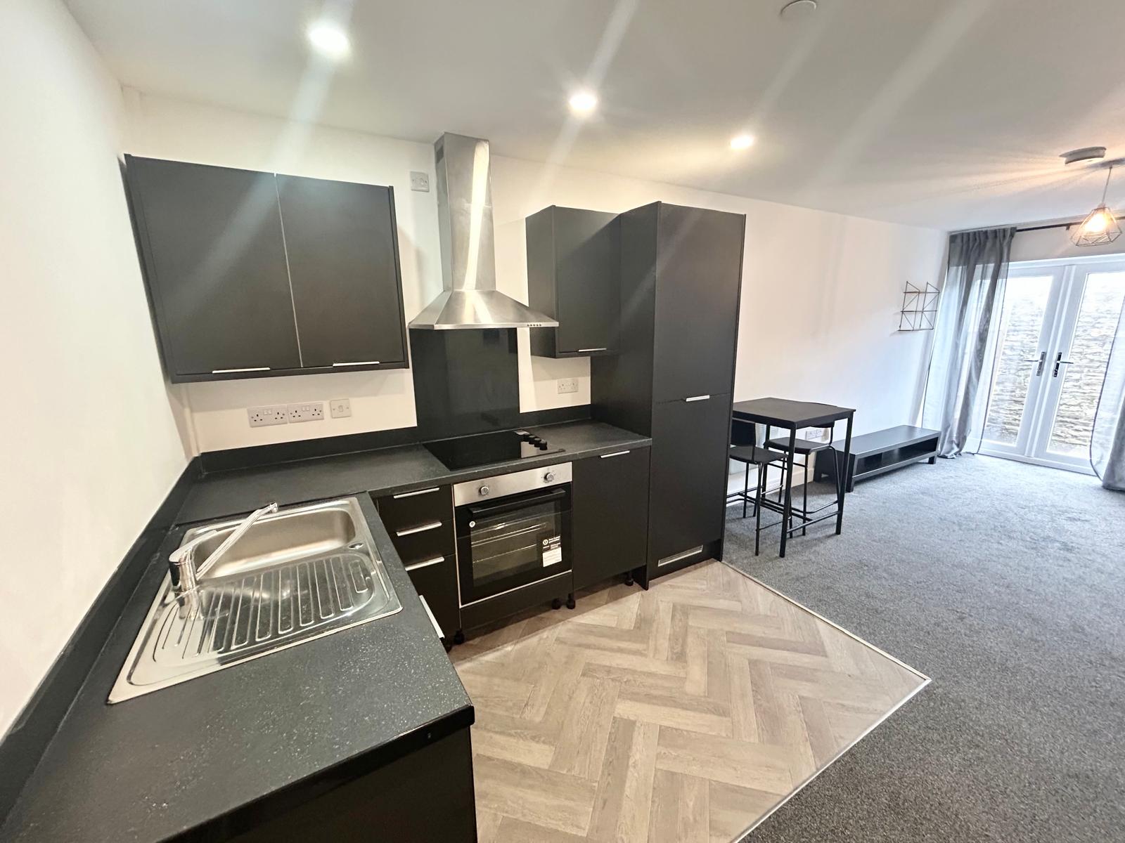 1 Bedroom Apartment – Richmond Road