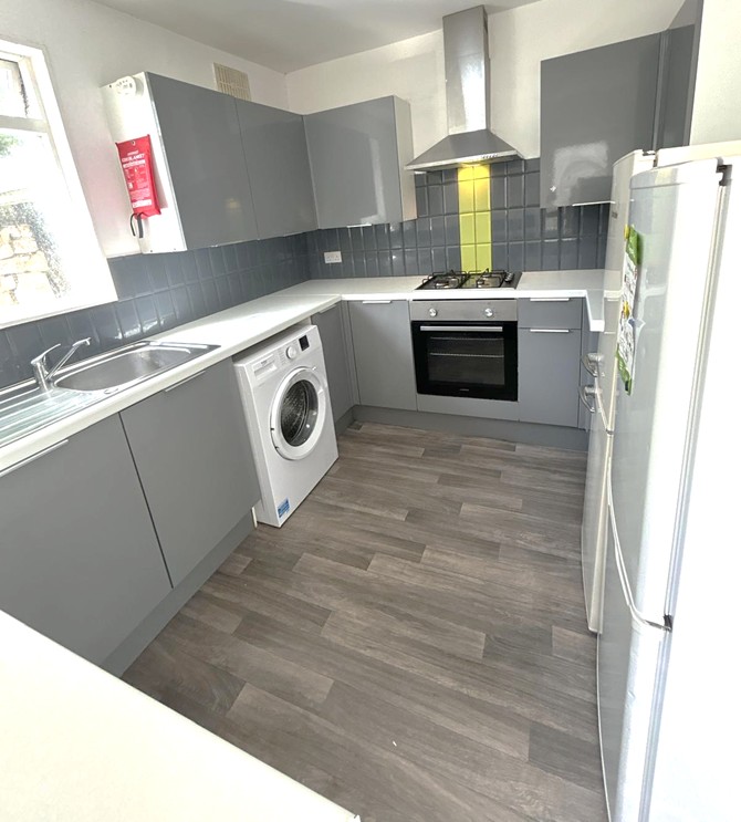 7 Bedroom Student Home – Woodville Road