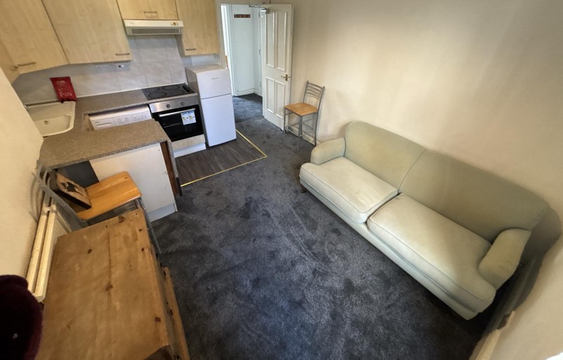 1 Bedroom Apartment – Glynrhondda Street