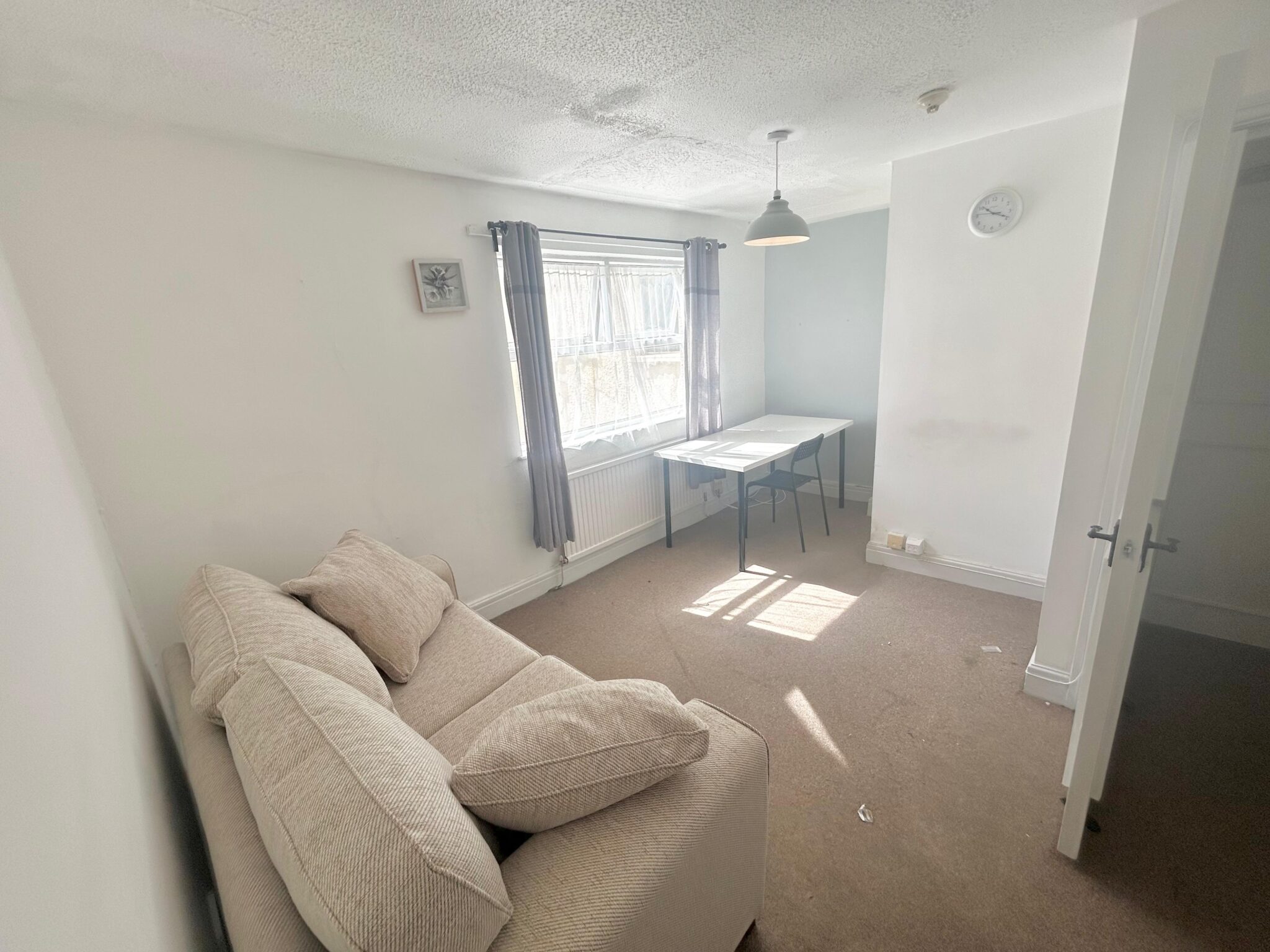 1 Bedroom Apartment – Richmond Road