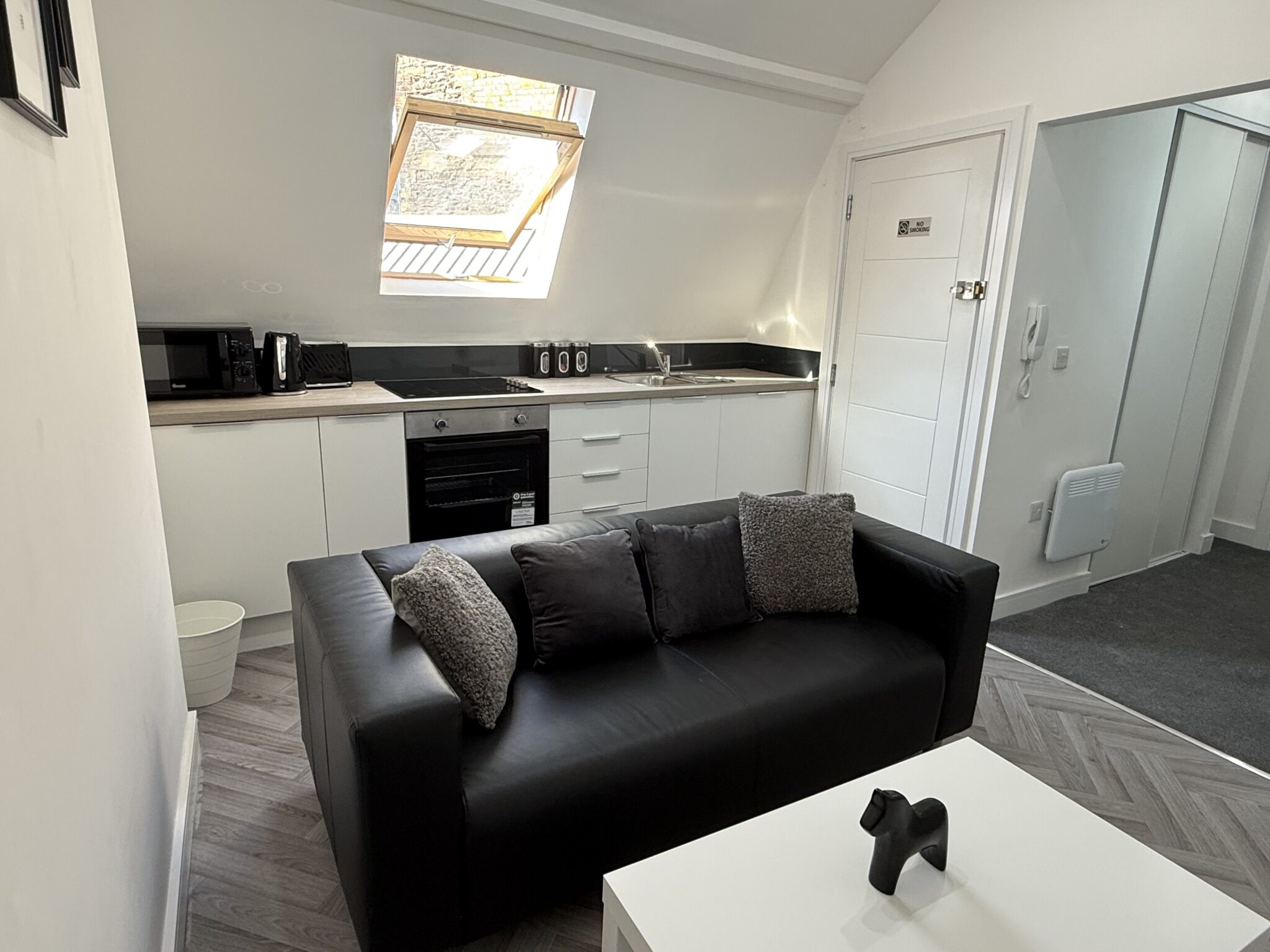 1 Bedroom Apartment – Mill Lane – SHORT LET