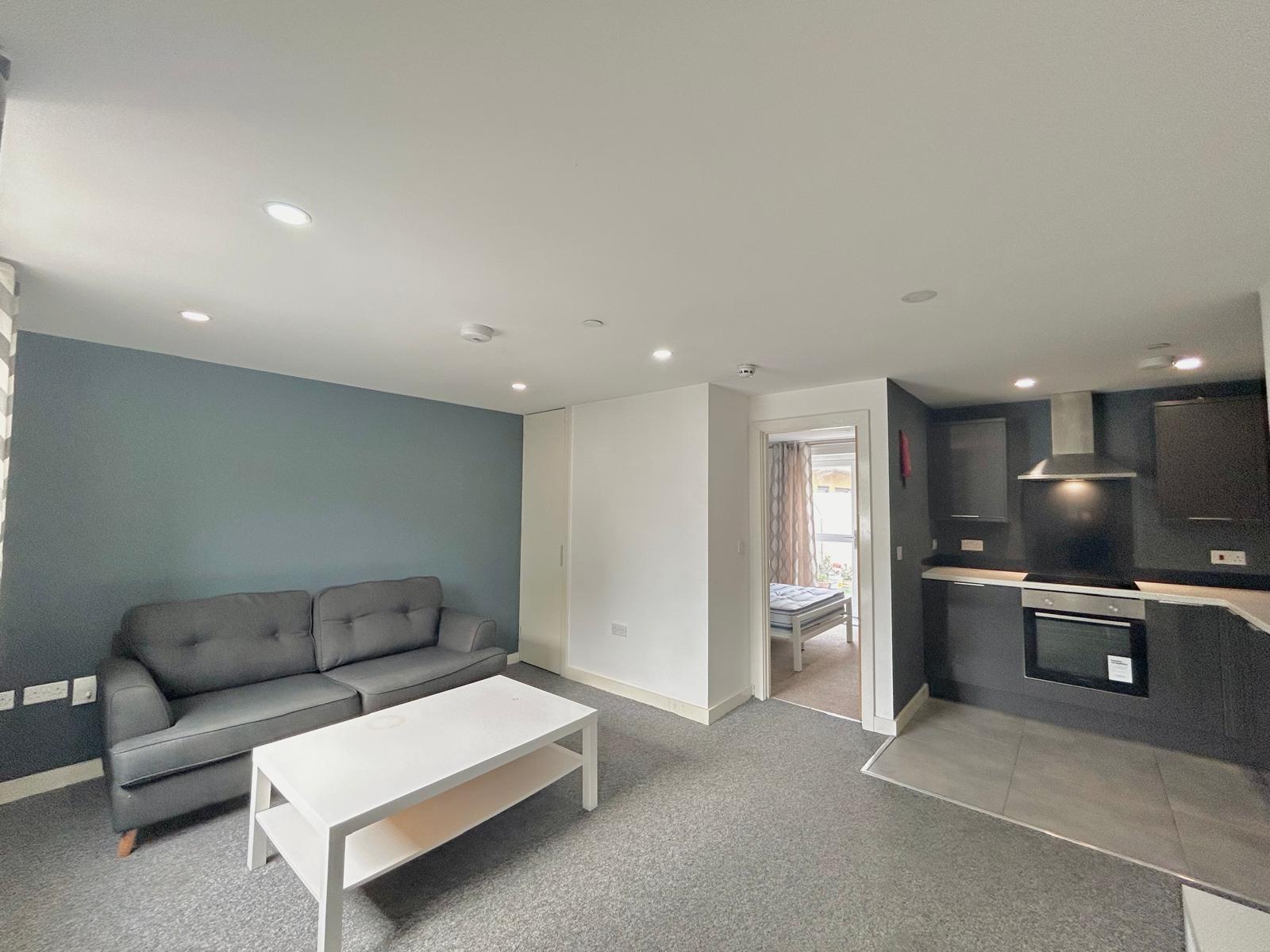 1 Bedroom Apartment – Richmond Road