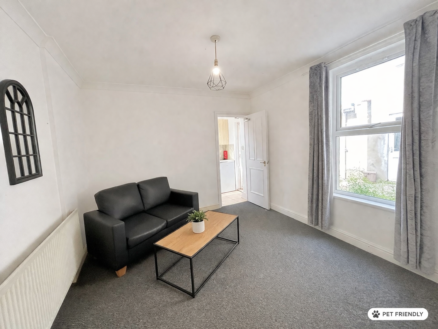 1 Bedroom Apartment – Glynrhondda Street