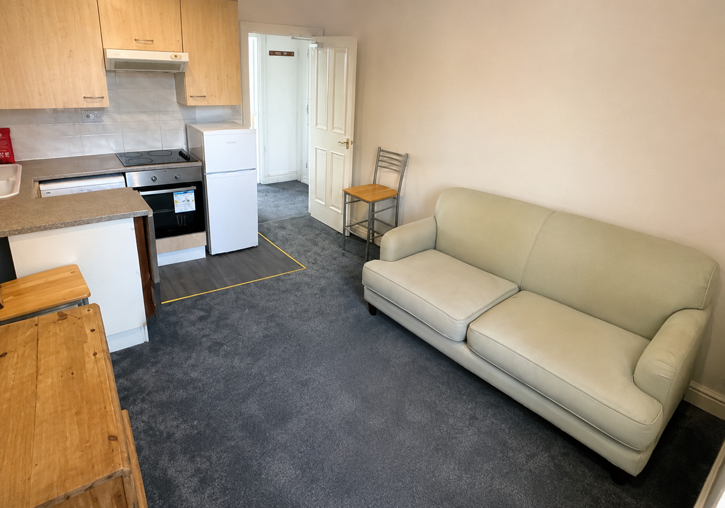 1 Bedroom Apartment – Glynrhondda Street