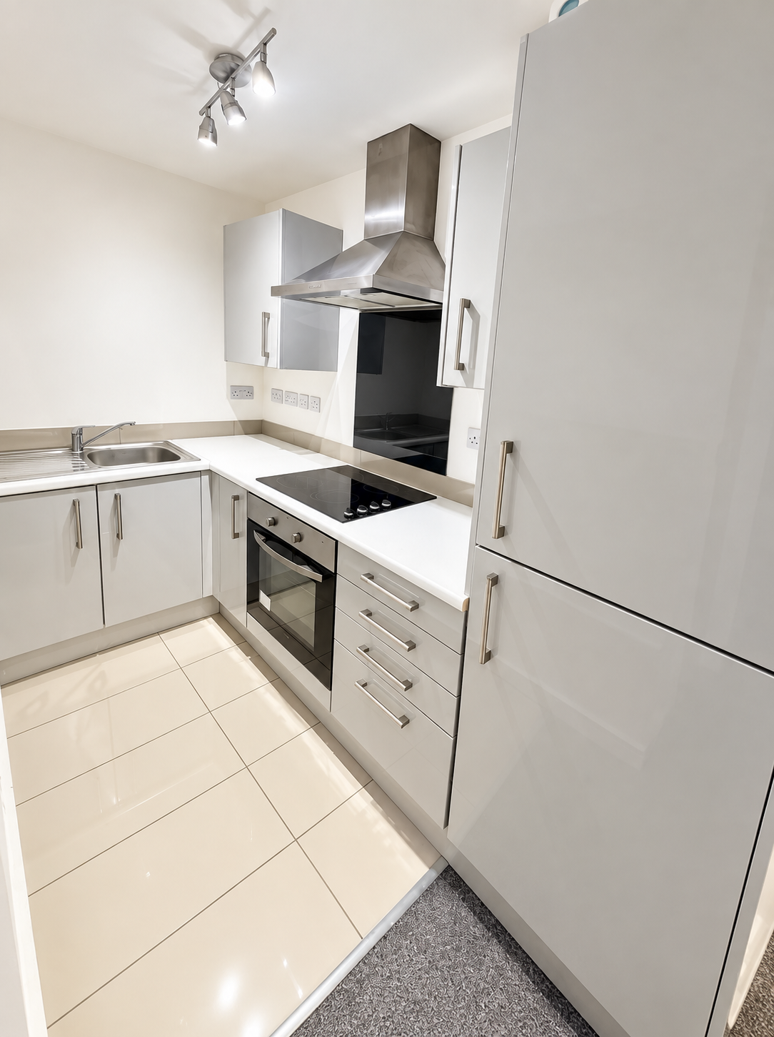 1 Bedroom Apartment – Richmond Road