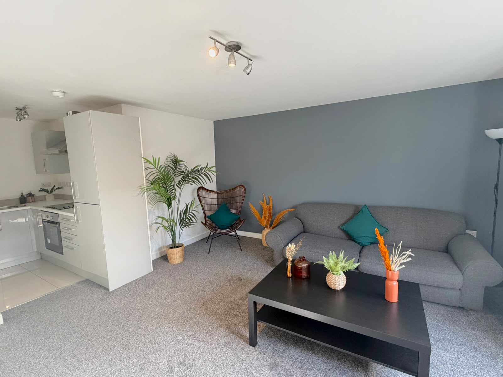 1 Bedroom Apartment – Richmond Road